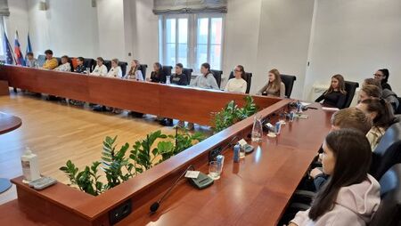 1. seja otroškega občinskega sveta  (5)